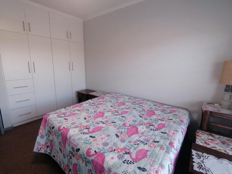 5 Bedroom Property for Sale in Fraaiuitsig Western Cape
